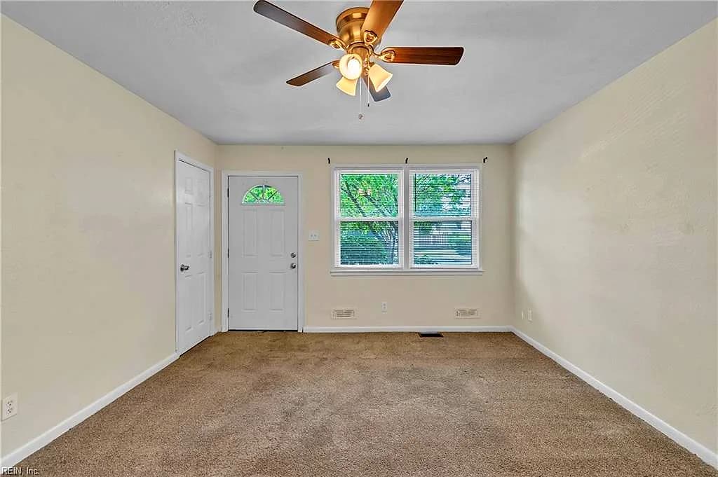 4567 Dora CIR, NORFOLK VA 23513 thumb 6
