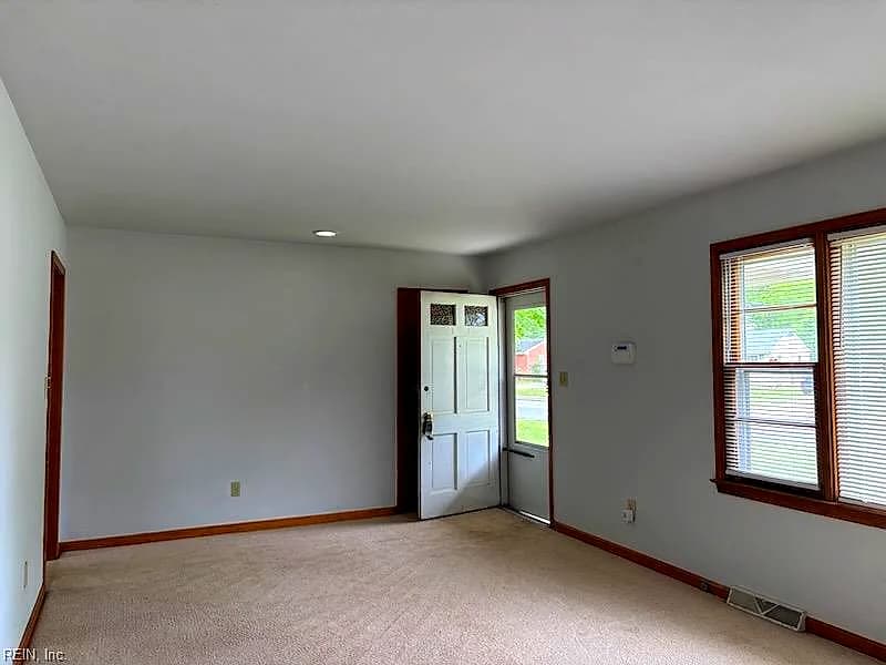 215 Menchville RD, NEWPORT NEWS VA 23602 - Photo 5