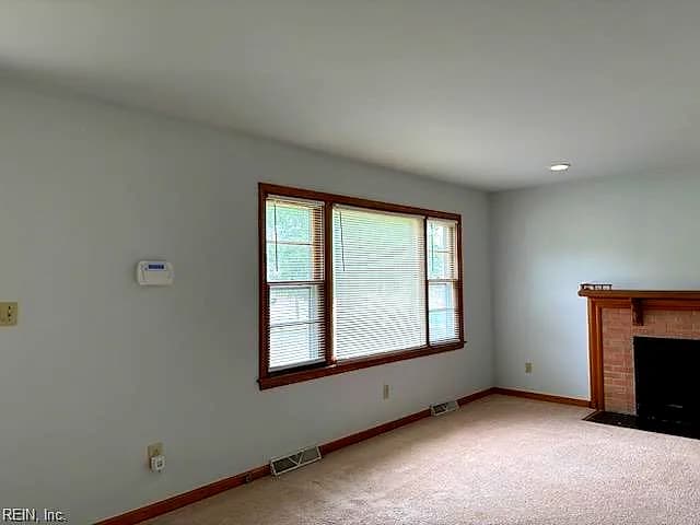 215 Menchville RD, NEWPORT NEWS VA 23602 thumb 8