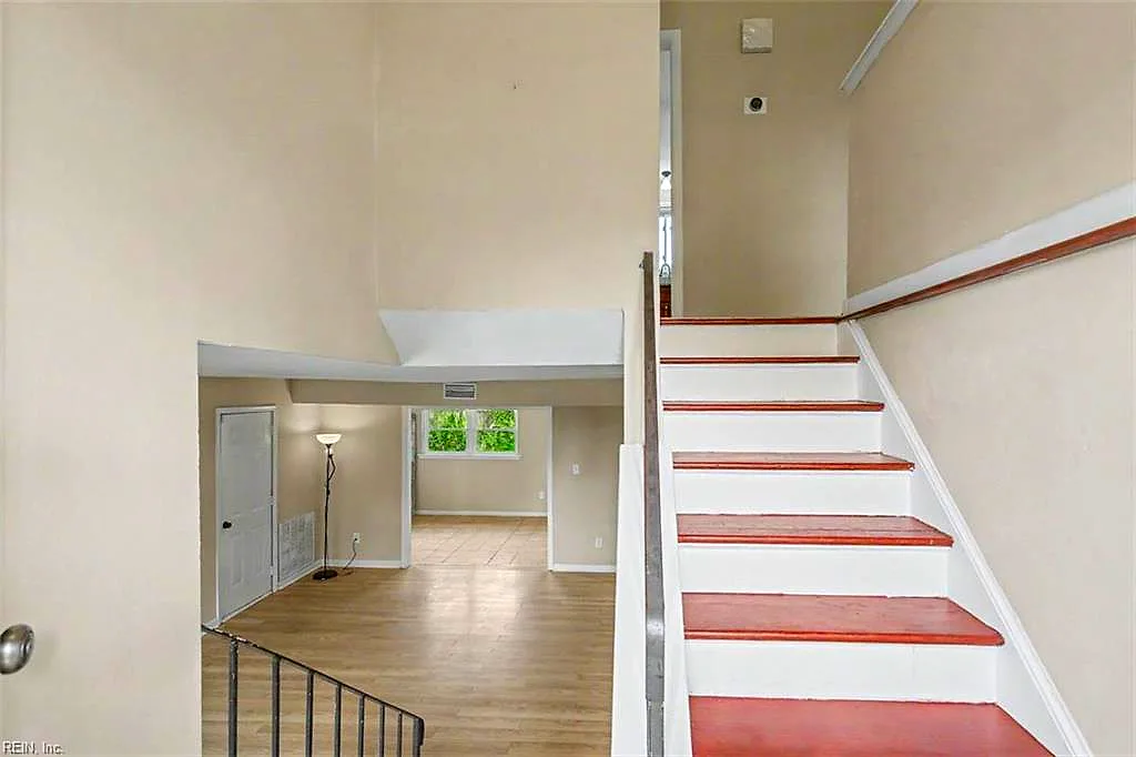 524 Pine Hill RD, VIRGINIA BEACH VA 23452 - Photo 4