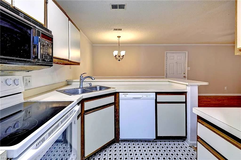 100 Windsor LN #K, WILLIAMSBURG VA 23185 thumb 8