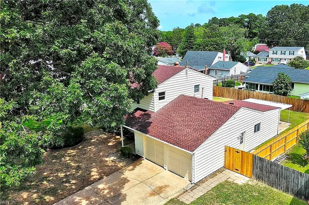 452 E Plantation RD, VIRGINIA BEACH VA 23454 - Photo 5