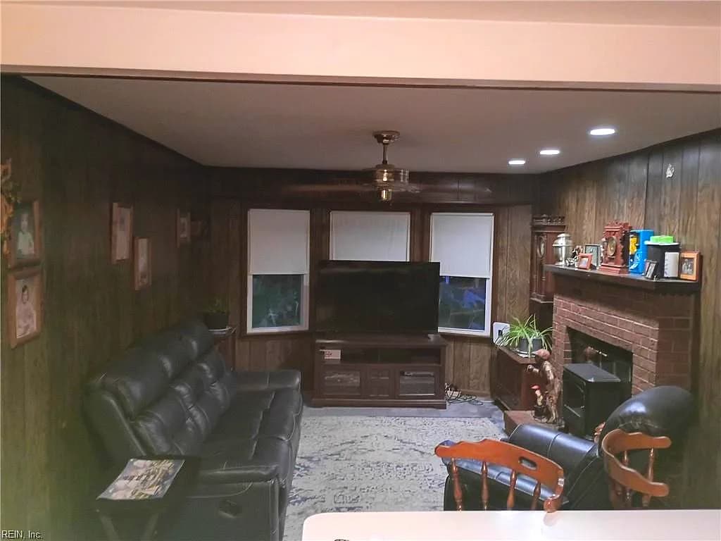 2016 Rokeby AVE, CHESAPEAKE VA 23320 - Photo 5