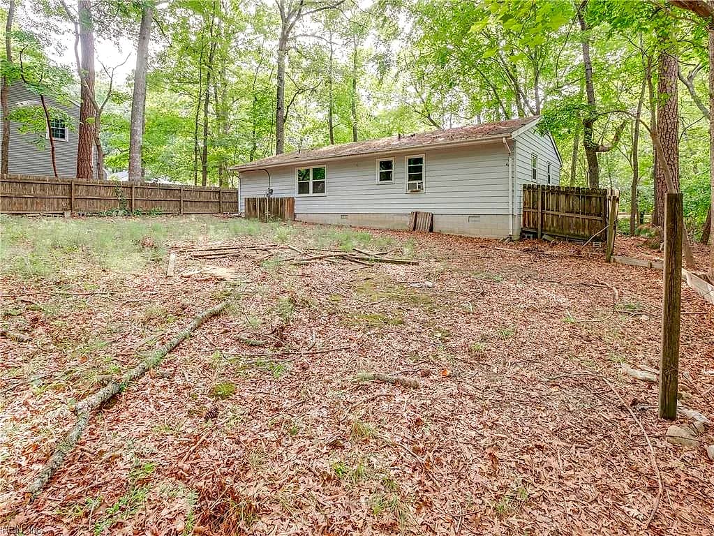 604 E Woodland DR, YORKTOWN VA 23692 thumb 11