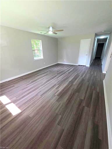1319 Laurel AVE, CHESAPEAKE VA 23320 thumb 3