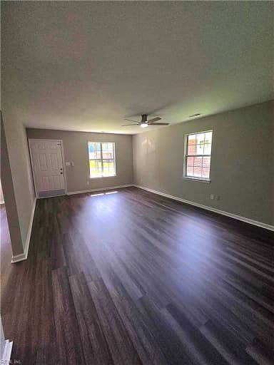 1319 Laurel AVE, CHESAPEAKE VA 23320 thumb 4