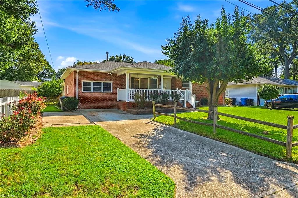 508 Lavender LN, VIRGINIA BEACH VA 23462 - Main photo
