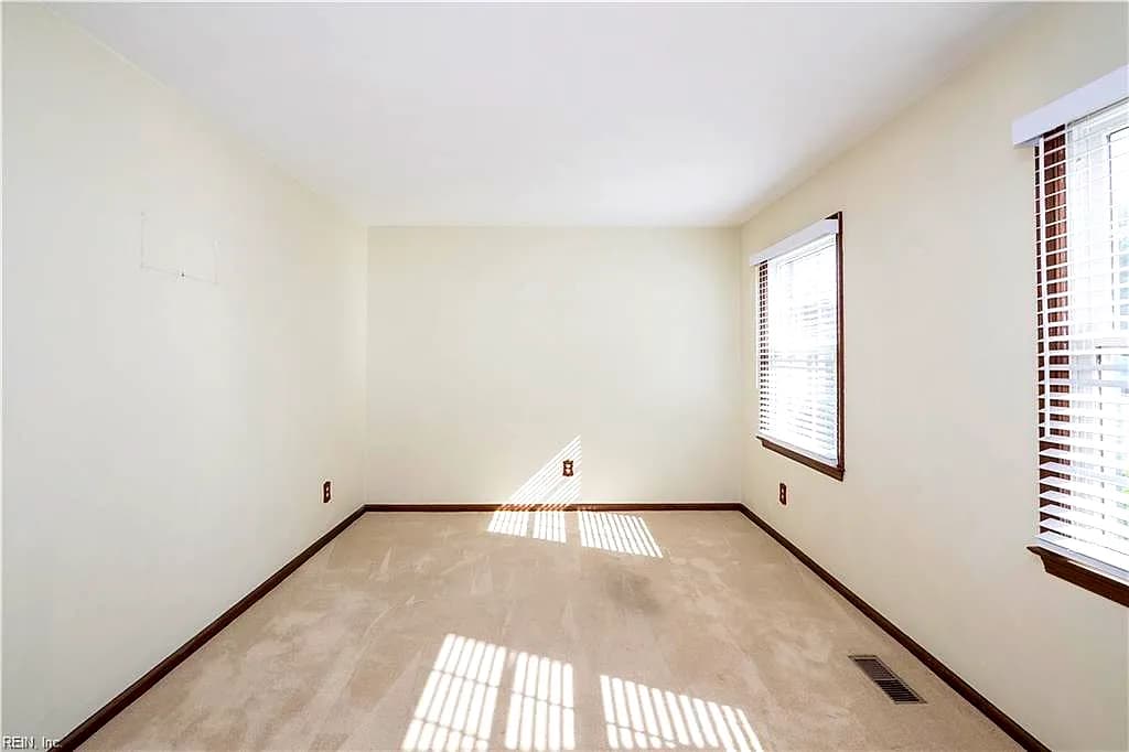 600 Pintail LN #Ln, CHESAPEAKE VA 23323 - Photo 5