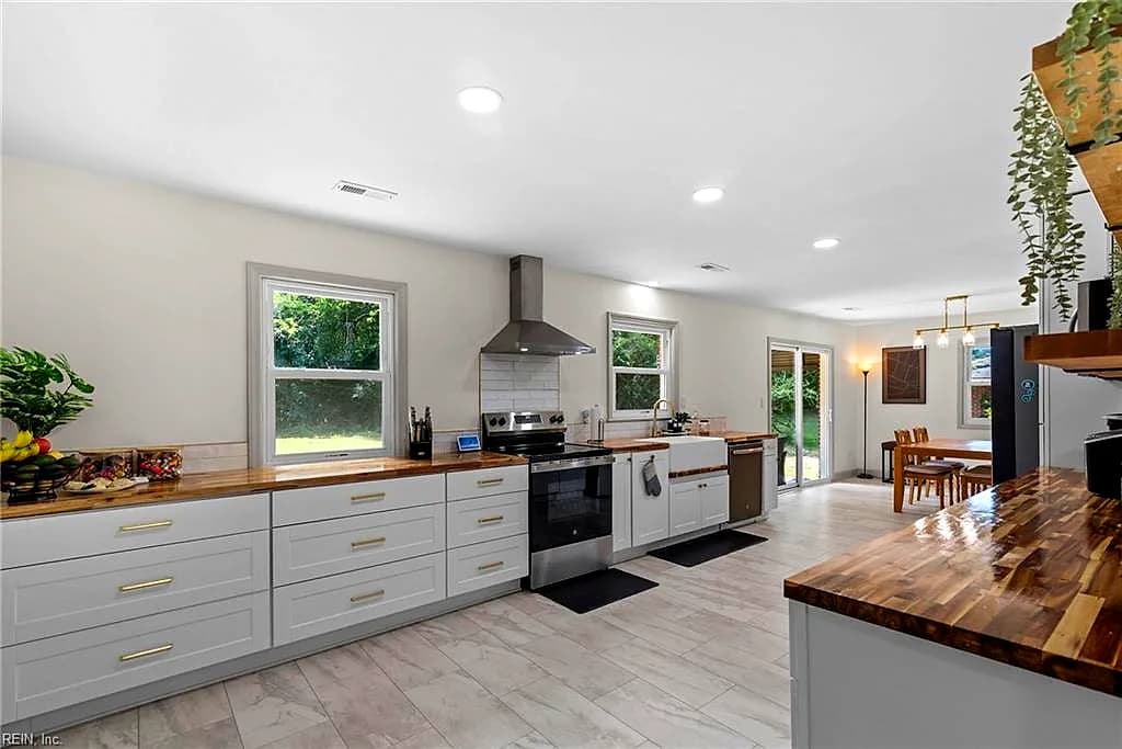 229 Cedar RD, CHESAPEAKE VA 23322 thumb 7