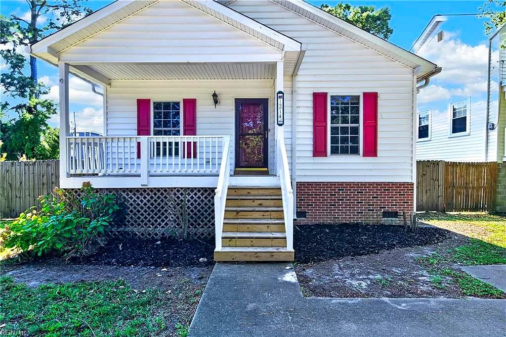 1214 Poquoson AVE, POQUOSON VA 23662 - Photo 4