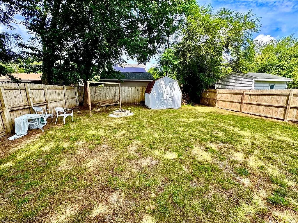 205 Gale AVE, CHESAPEAKE VA 23323 thumb 11