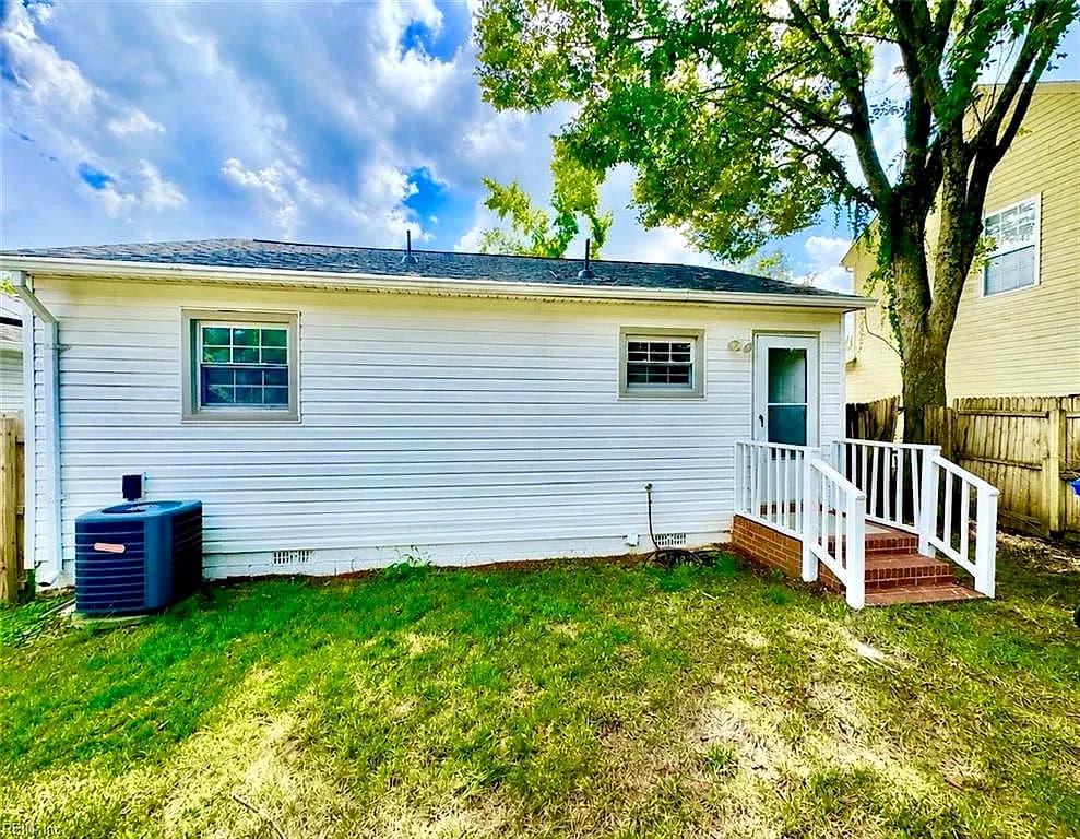 205 Gale AVE, CHESAPEAKE VA 23323 thumb 12