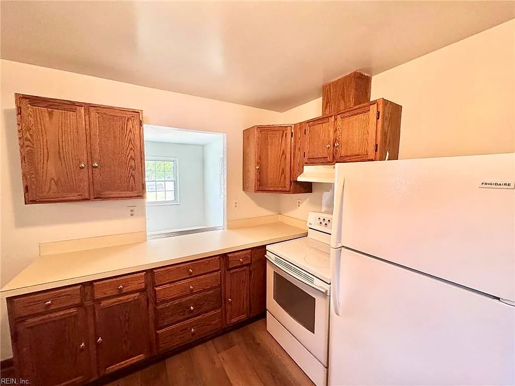 205 Gale AVE, CHESAPEAKE VA 23323 - Photo 5