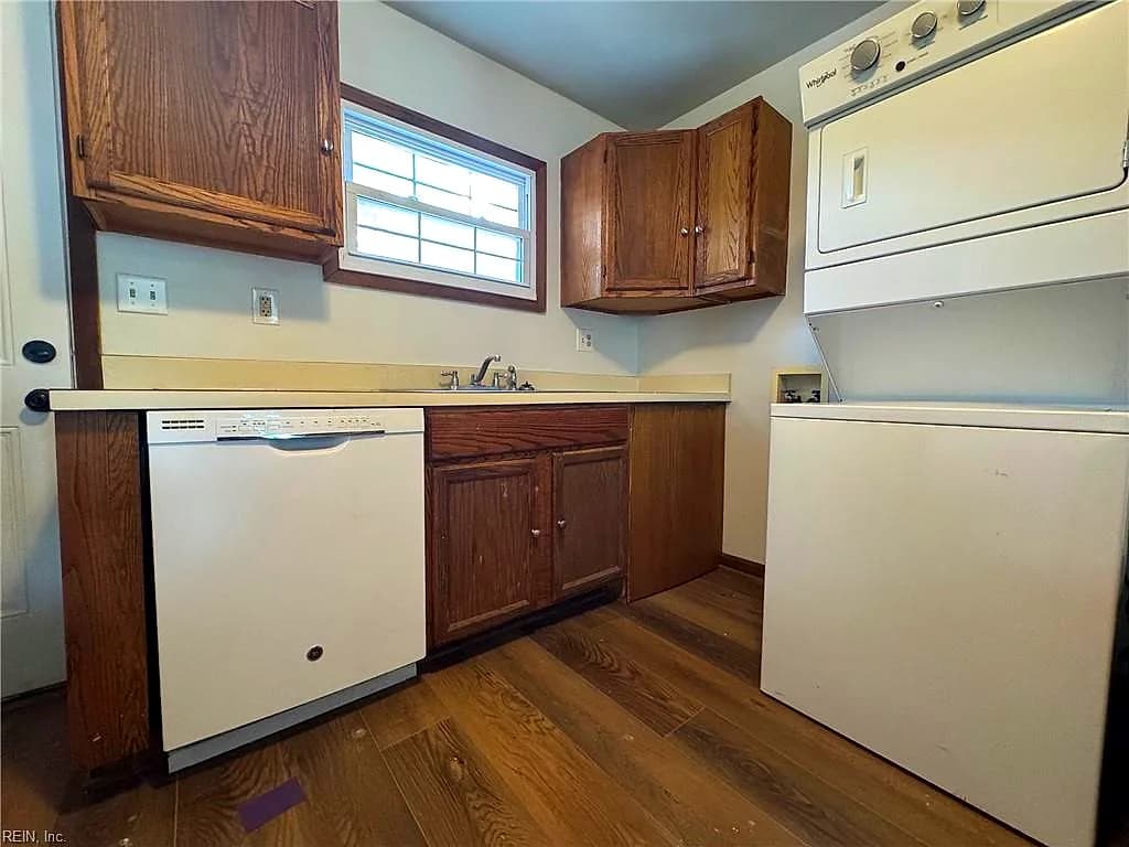 205 Gale AVE, CHESAPEAKE VA 23323 thumb 6