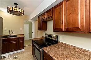 83 Gillis RD, PORTSMOUTH VA 23702 - Photo 3