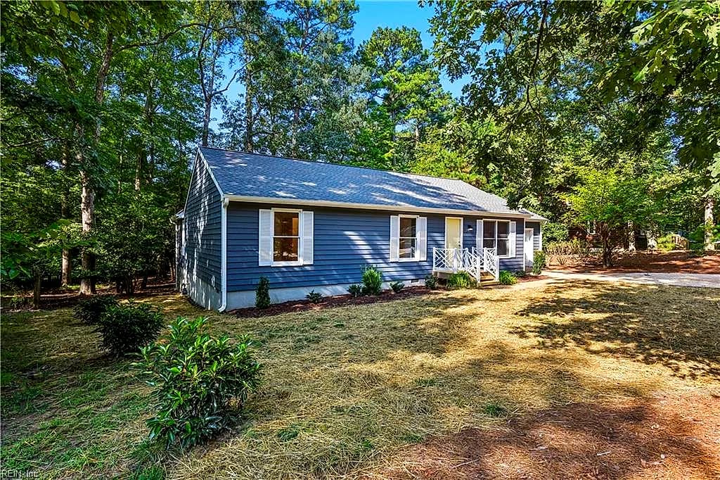 8 Frond CT, WILLIAMSBURG VA 23188 - Photo 4
