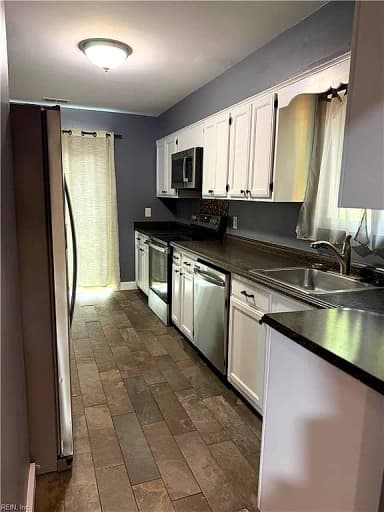 11 Farington CIR, CHESAPEAKE VA 23320 thumb 7