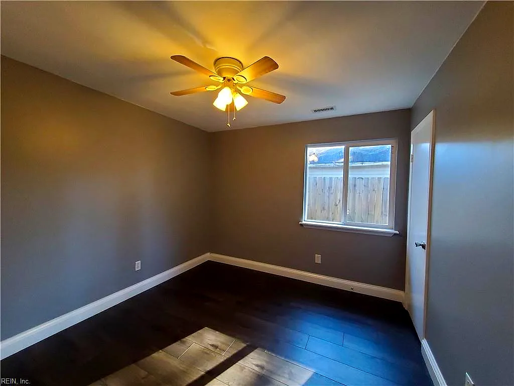 1425 Goldfinch LN, VIRGINIA BEACH VA 23454 thumb 10