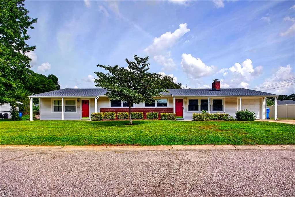 2624 Powell CIR, CHESAPEAKE VA 23323 - Main photo