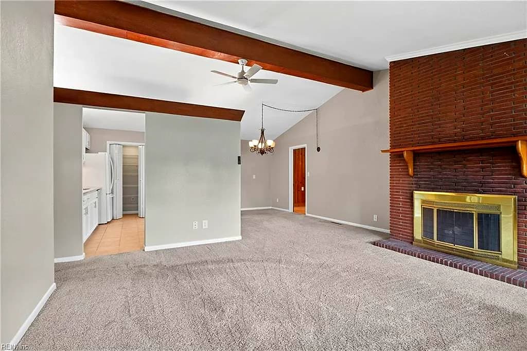 2624 Powell CIR, CHESAPEAKE VA 23323 - Photo 3