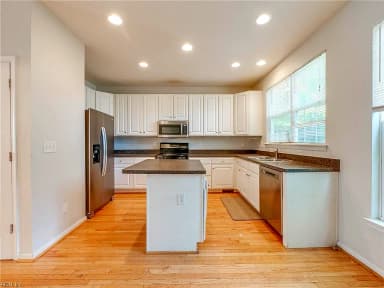 615 Jessica CIR, NEWPORT NEWS VA 23606 thumb 4