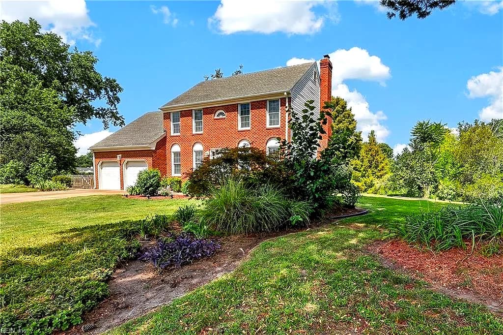 1629 Waterside DR, CHESAPEAKE VA 23320 - Photo 3