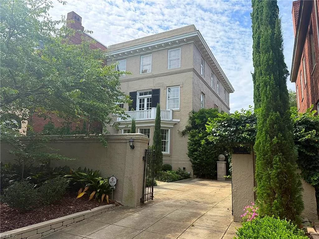707 Westover AVE, NORFOLK VA 23507 - Main photo
