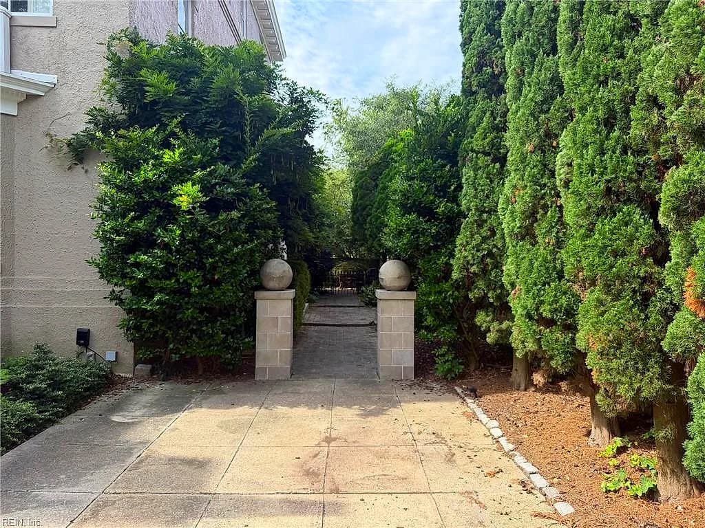707 Westover AVE, NORFOLK VA 23507 - Photo 3