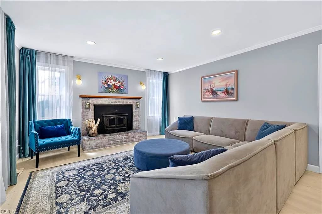 1008 Beach RD, HAMPTON VA 23664 thumb 6