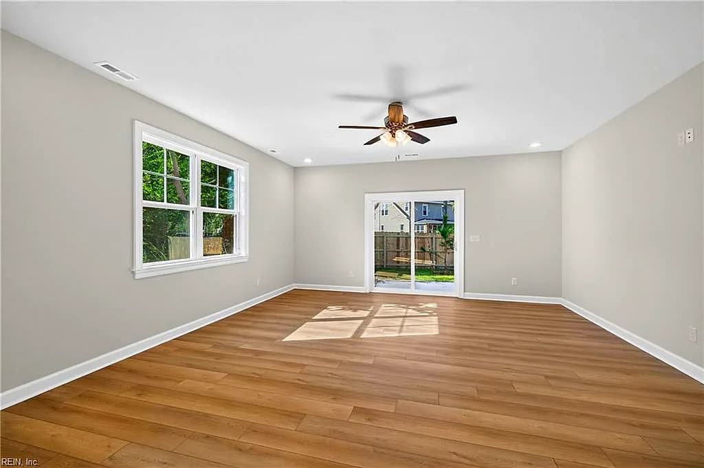 1129 Modoc AVE, NORFOLK VA 23503 thumb 12