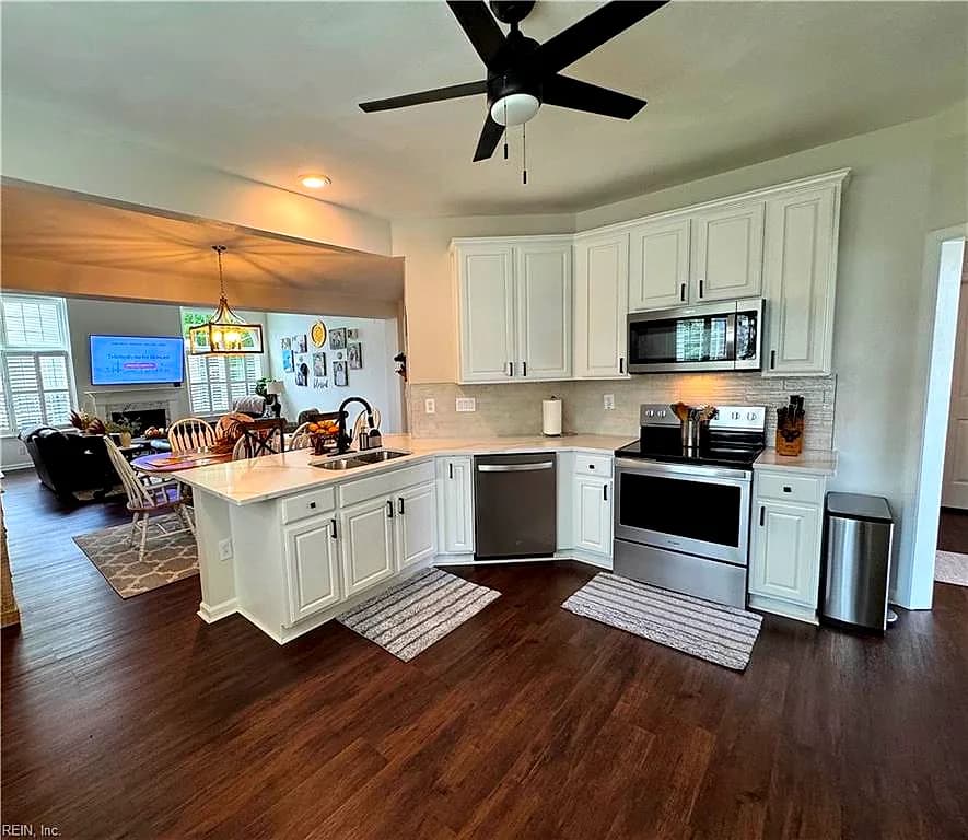 2600 Einstein DR, VIRGINIA BEACH VA 23456 - Photo 4