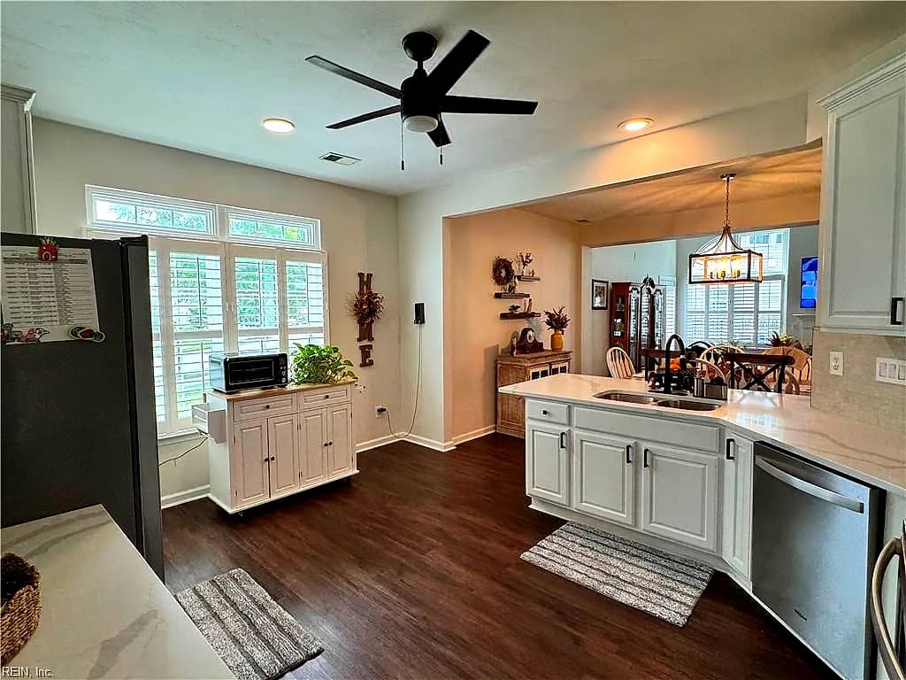 2600 Einstein DR, VIRGINIA BEACH VA 23456 thumb 7