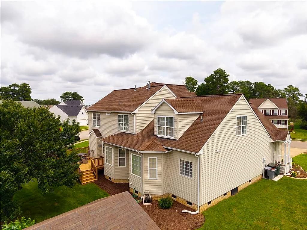 2 Egret CIR, HAMPTON VA 23666 - Photo 4