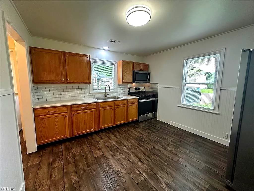 78 Garrow RD, NEWPORT NEWS VA 23602 - Photo 5
