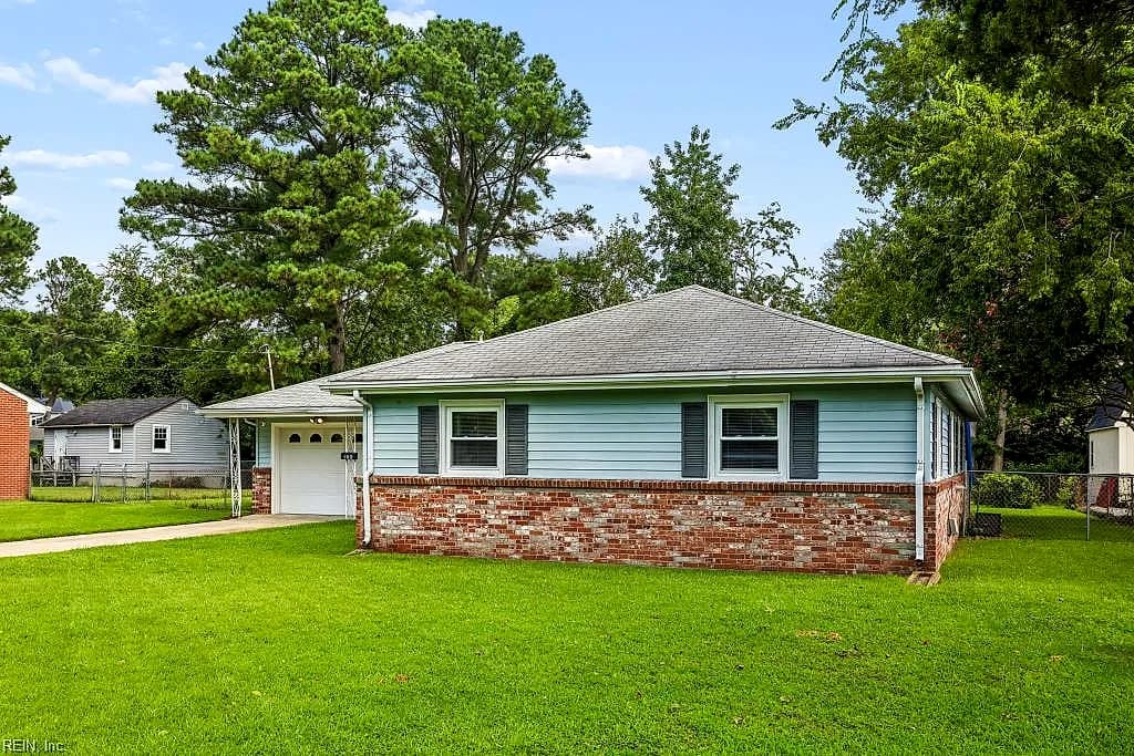 108 Raymond DR, HAMPTON VA 23666 - Photo 4