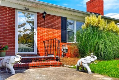 3204 Camellia DR, PORTSMOUTH VA 23703 thumb 1