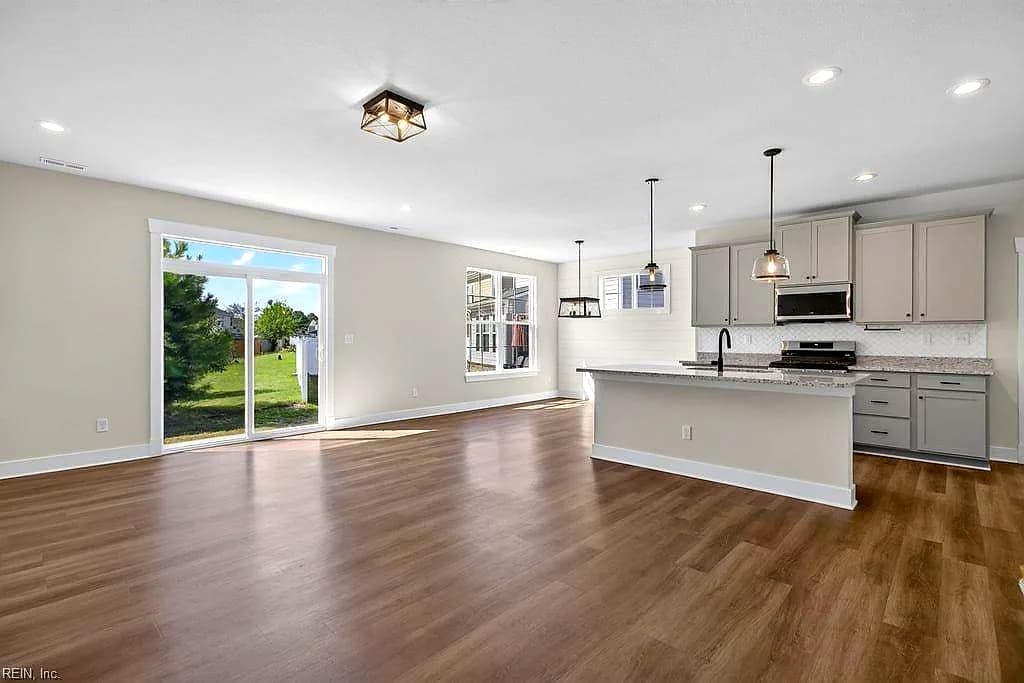 243 McCormick DR, SUFFOLK VA 23434 - Photo 5