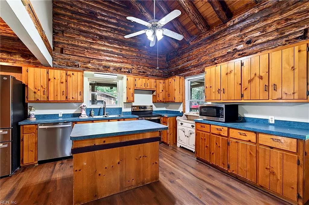 15252 Carroll Bridge RD, SMITHFIELD VA 23430 thumb 10