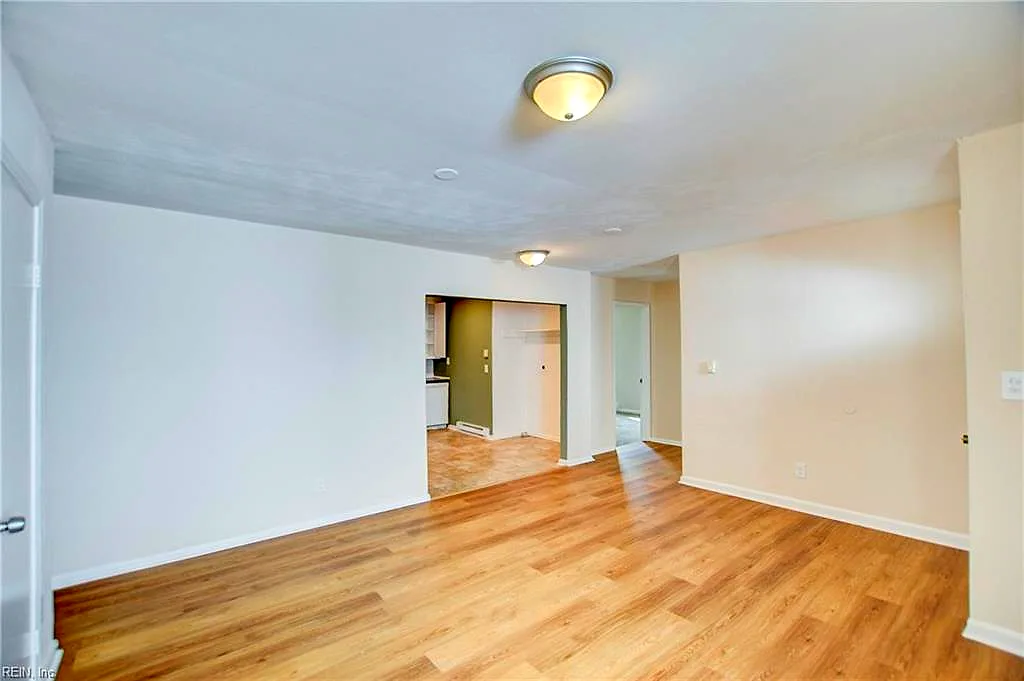 1324 Corprew AVE #B, NORFOLK VA 23504 thumb 11