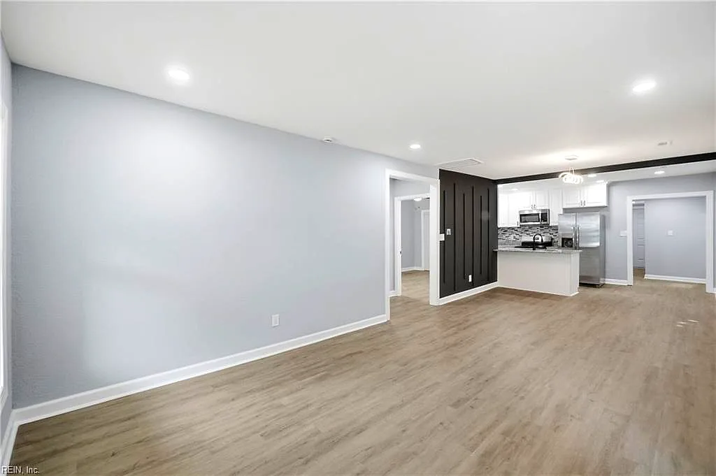 2956 Lens AVE, NORFOLK VA 23518 thumb 9