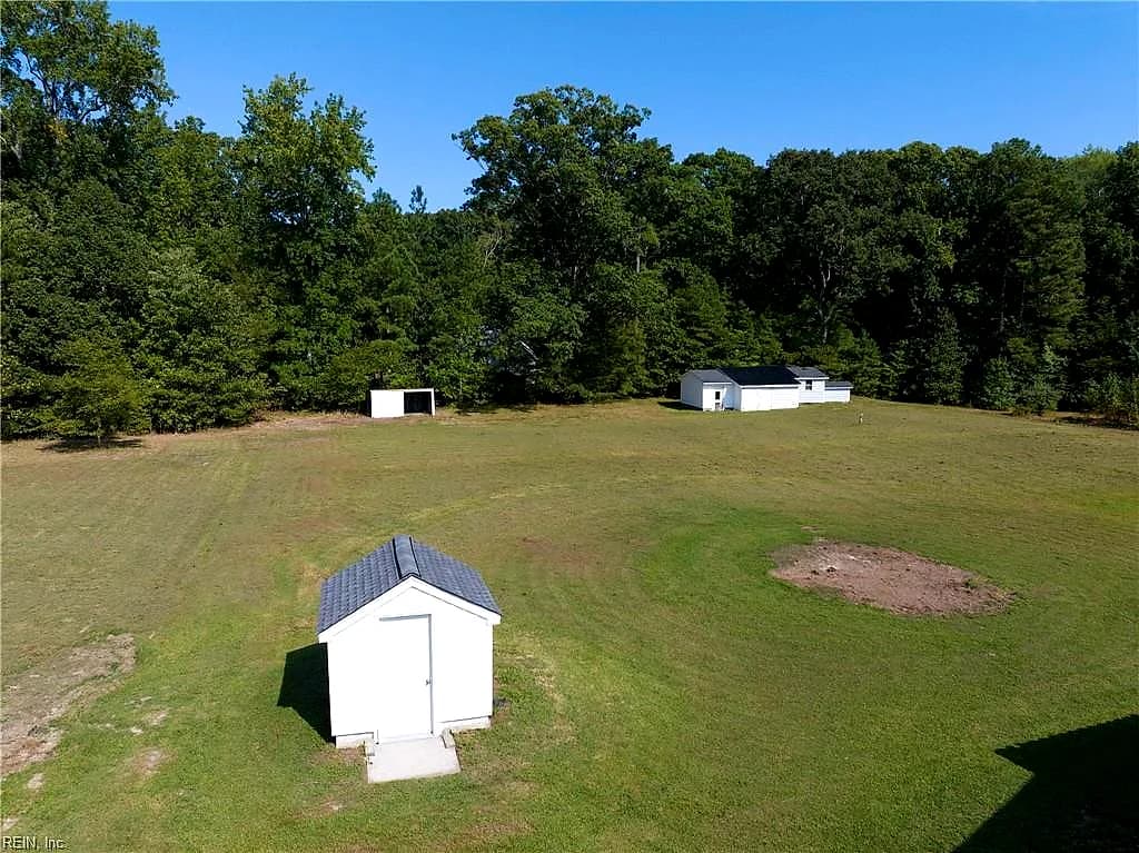 6561 Hickory Fork RD, HAYES VA 23072 thumb 12