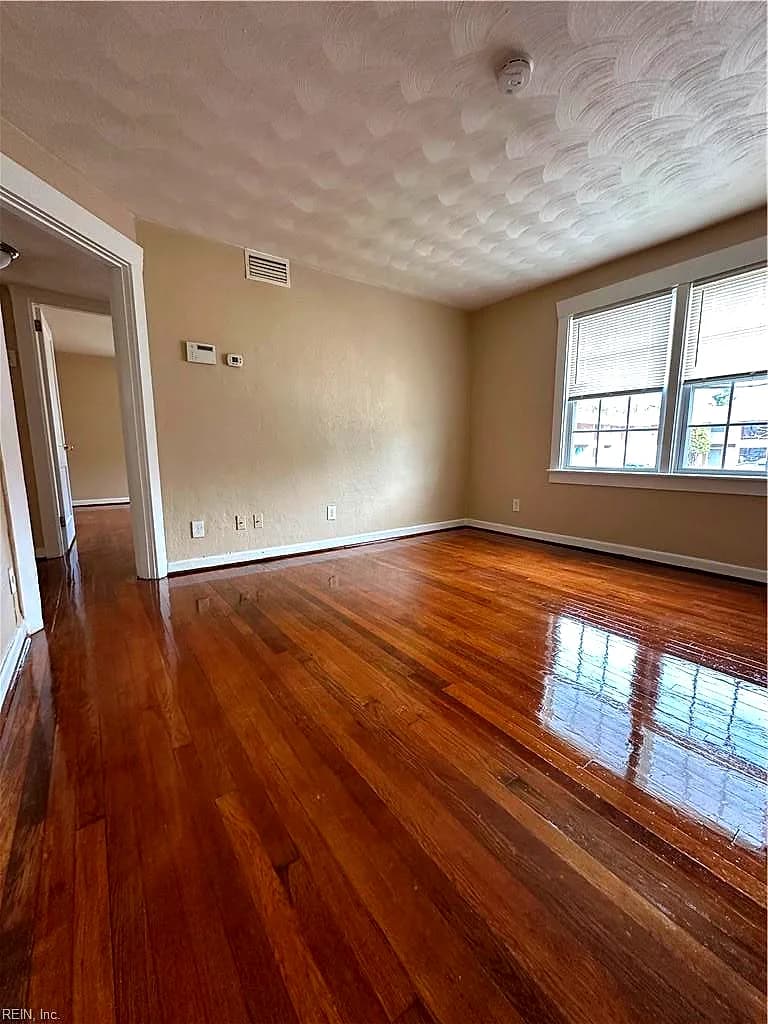 1861 Kingston AVE #2, NORFOLK VA 23503 thumb 6