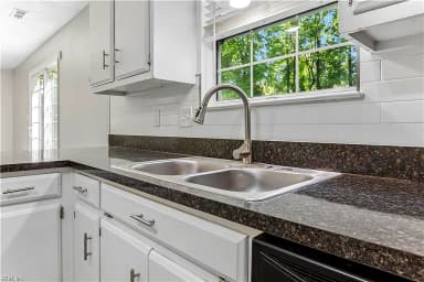 5 Longleaf CT, HAMPTON VA 23666 thumb 12