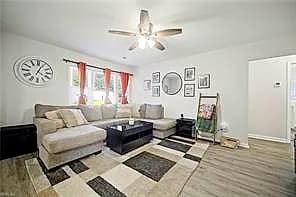 305 Hospital DR, VIRGINIA BEACH VA 23452 - Photo 5