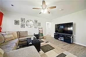305 Hospital DR, VIRGINIA BEACH VA 23452 thumb 6