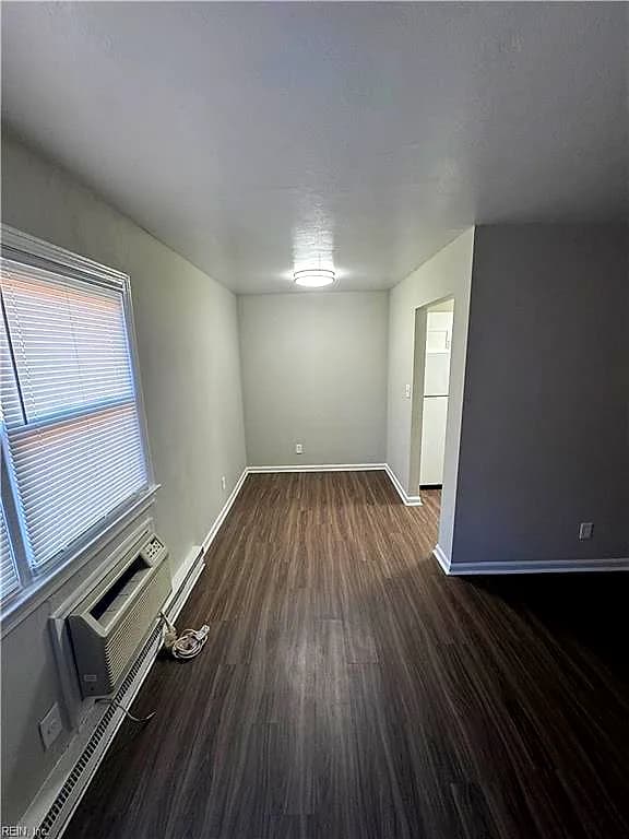 519 Ashlawn DR #5, NORFOLK VA 23505 - Photo 4