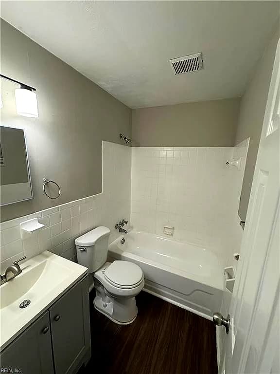 519 Ashlawn DR #5, NORFOLK VA 23505 thumb 8