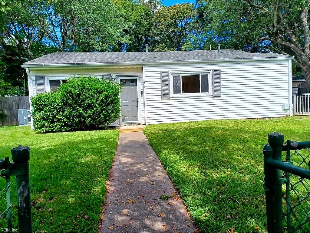 1403 Salton DR, CHESAPEAKE VA 23325 - Main photo