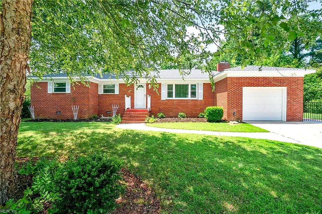 2348 Great Neck CIR, VIRGINIA BEACH VA 23454 - Main photo