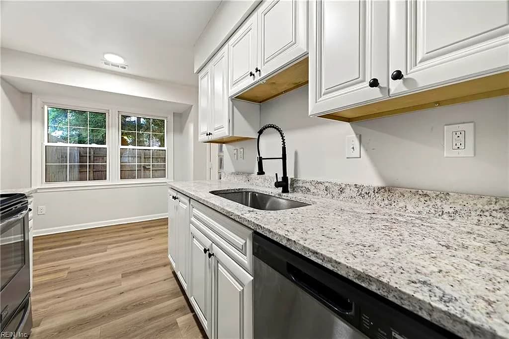 1904 Woodgate ARCH, CHESAPEAKE VA 23320 thumb 10